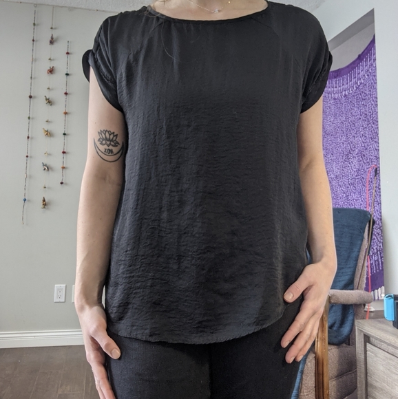 🥝2 for $10 River Island flowy black high neck tee - Picture 3 of 6